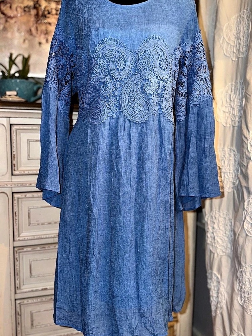 Indigo Rose Blue Lace Sleeve Maxi Dress Size 2X Like New